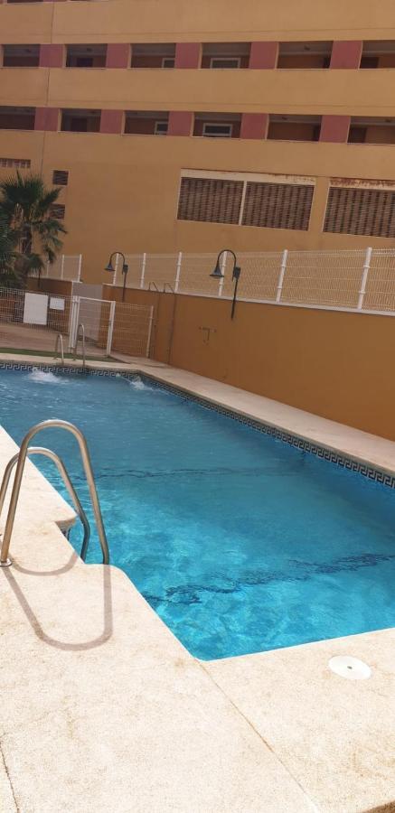 Apartamento En Puerto De Roquetas De Mar Apartment Luaran gambar