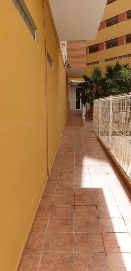 Apartamento En Puerto De Roquetas De Mar Apartment Luaran gambar